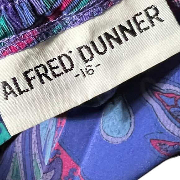 Alfred Dunner Purple Pleated Skirt, Size 16 – Preowned, Good Condition - Picture 6 of 8